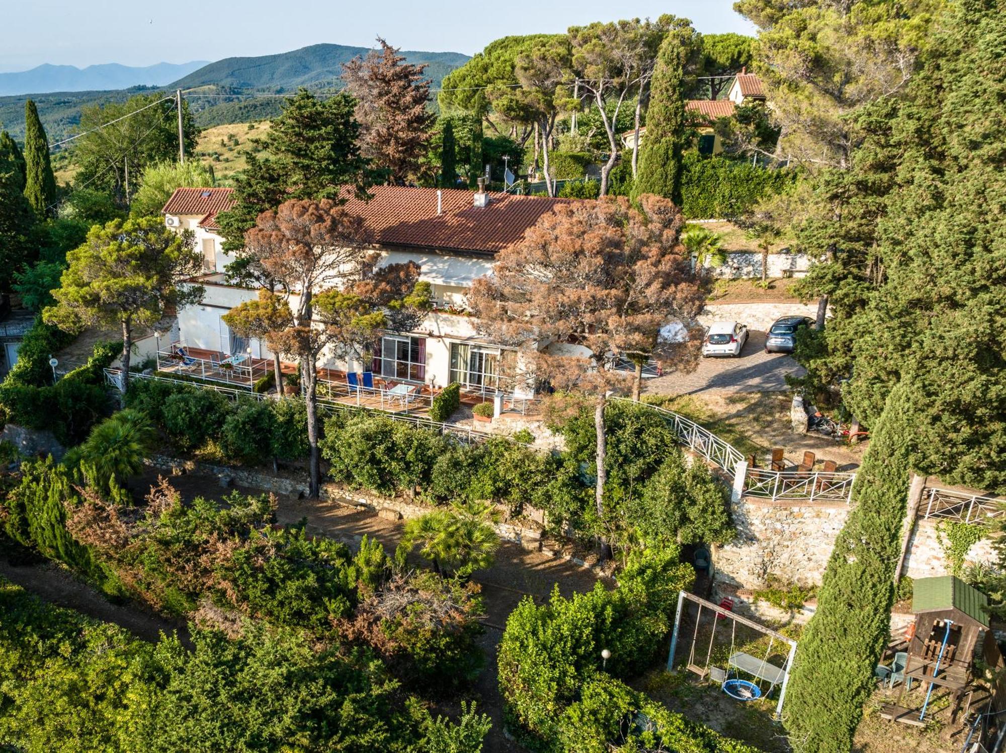 Appartamento Montenero Vista Mare ลีวอร์โน ภายนอก รูปภาพ